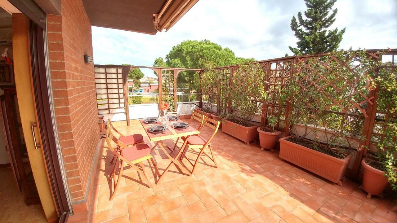 Terrace22 - Delizioso Attico Ben Collegato Apartment Рим Екстериор снимка